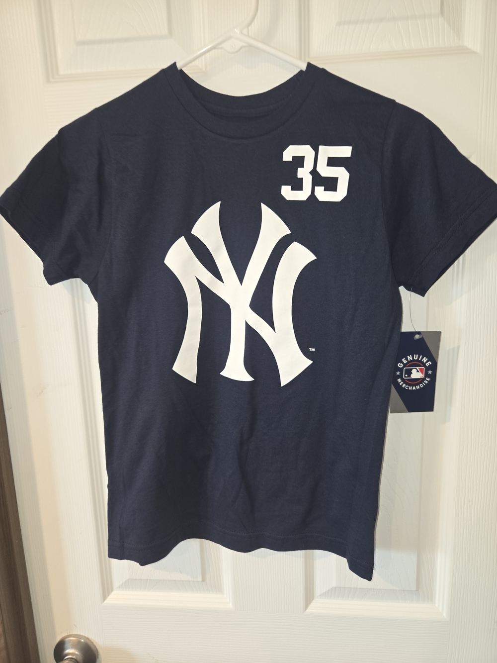 New Era Navy Blue Yankees Logo Tee with White 35 Womens Size Medium